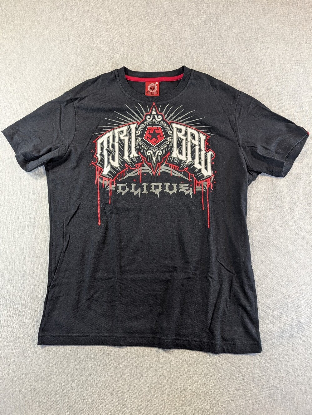 Tribal Gear Clique Graphic T-Shirt Women's XL Black Red White